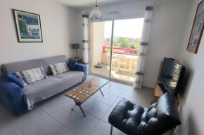 Bright flat in Arès bay of Arcachon